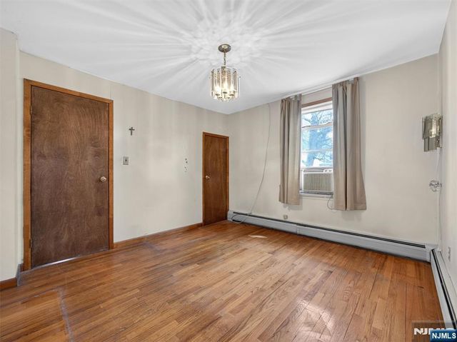 31 5th Street, Ridgefield Park, NJ 07660