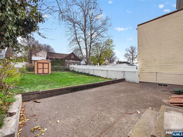 31 5th Street, Ridgefield Park, NJ 07660