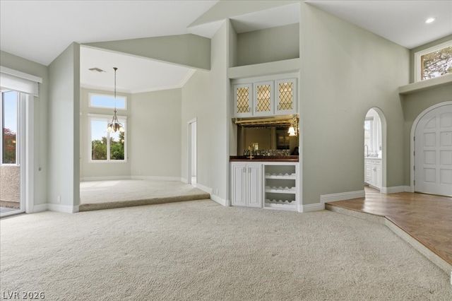 8215 Round Hills Circle, Las Vegas, NV 89113