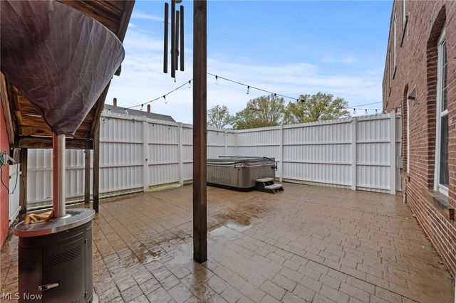 241 Myrtle Street, Ravenna, OH 44266