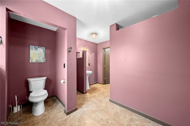 241 Myrtle Street, Ravenna, OH 44266