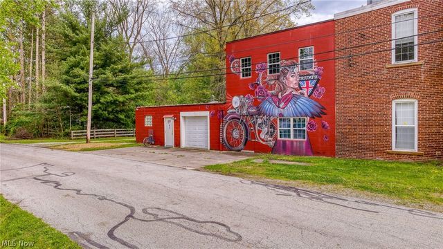 241 Myrtle Street, Ravenna, OH 44266