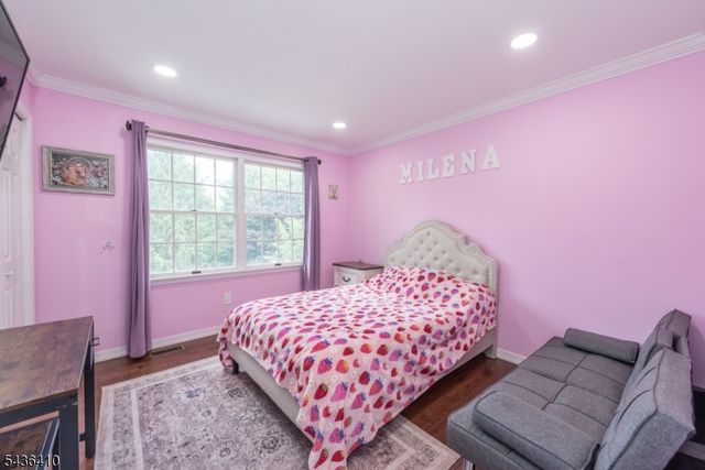 13 Briarwood Rd, Washington Twp., NJ 07853