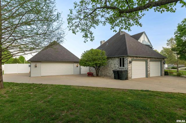 205 Dinah Lane, Marion, IL 62959