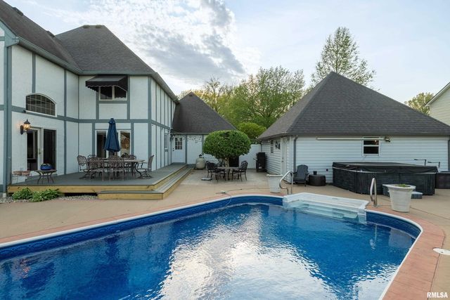 205 Dinah Lane, Marion, IL 62959