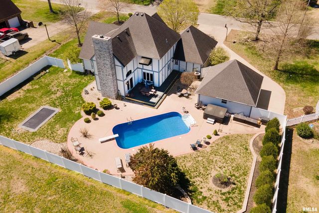205 Dinah Lane, Marion, IL 62959