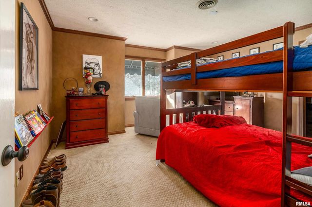 205 Dinah Lane, Marion, IL 62959