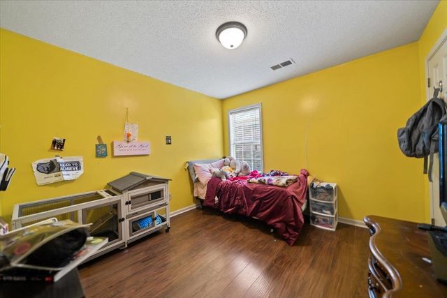 9562 MISTY KNOLL DR, Memphis, TN 38016