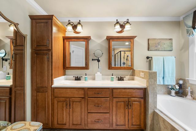 6112 Larboard Drive, Apex, NC 27539