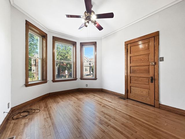 2501 N Artesian Avenue 1, Chicago, IL 60647