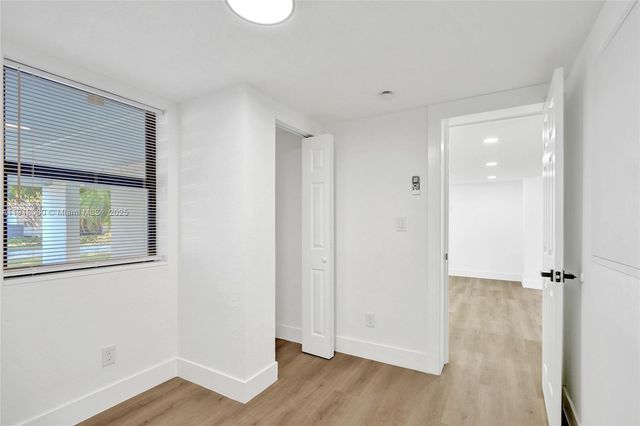 1302 S 22nd Ct, Hollywood, FL 33020