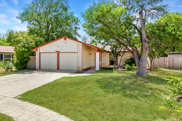 3707 Pipers Meadow, San Antonio, TX 78251
