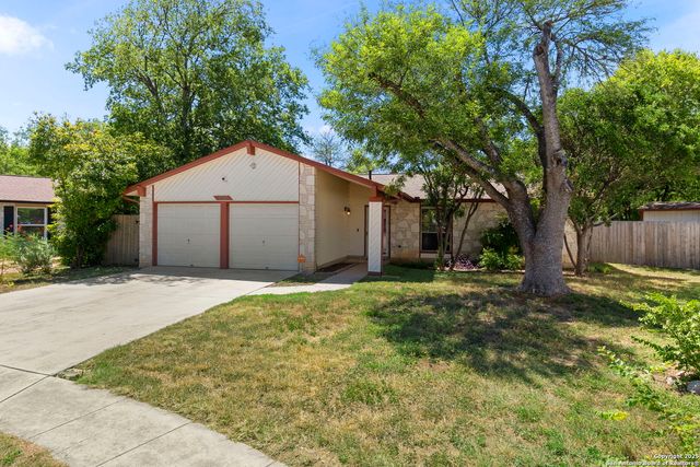 3707 Pipers Meadow, San Antonio, TX 78251