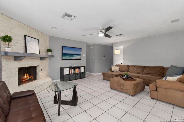 3707 Pipers Meadow, San Antonio, TX 78251