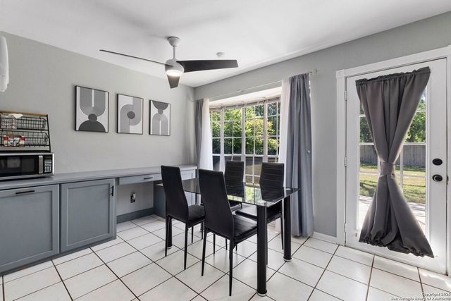 3707 Pipers Meadow, San Antonio, TX 78251