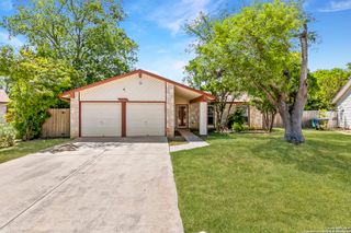3707 Pipers Meadow, San Antonio, TX 78251