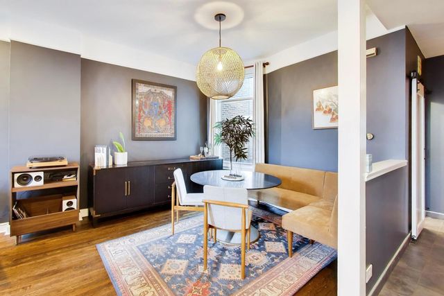 941 W Altgeld Street, Chicago, IL 60614