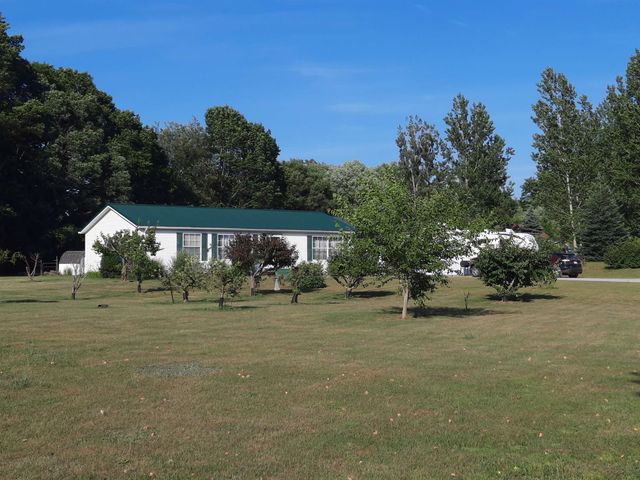 4724 Stone Drive, Millington, MI 48746