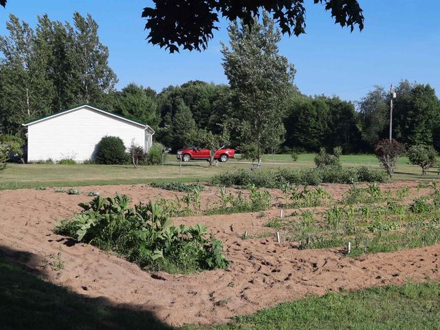 4724 Stone Drive, Millington, MI 48746