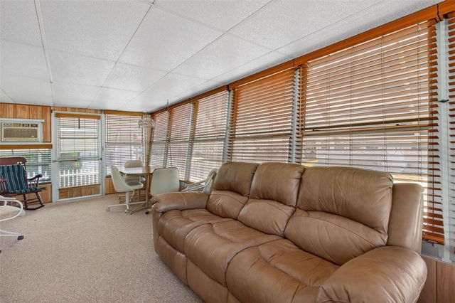 2000 E BAY DRIVE 85, Largo, FL 33771