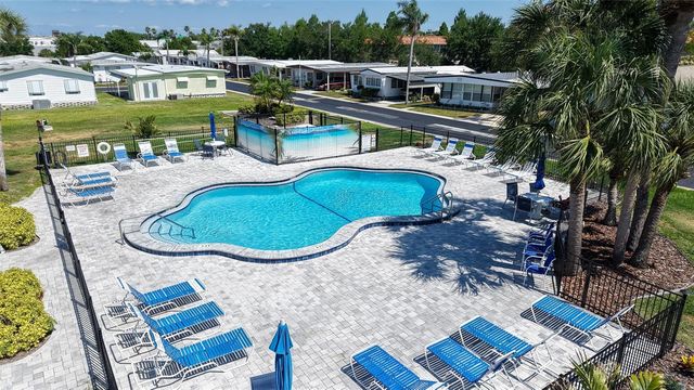 2000 E BAY DRIVE 85, Largo, FL 33771