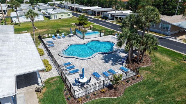 2000 E BAY DRIVE 85, Largo, FL 33771