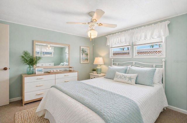 2000 E BAY DRIVE 85, Largo, FL 33771