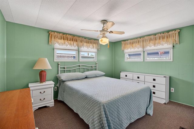 2000 E BAY DRIVE 85, Largo, FL 33771