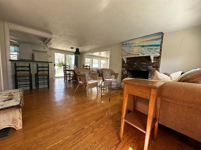 28 Thorwald Drive, South Dennis, MA 02660