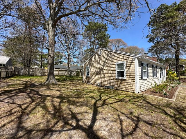 28 Thorwald Drive, South Dennis, MA 02660