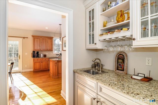 1 Mia Bella Drive, New Milford, CT 06776