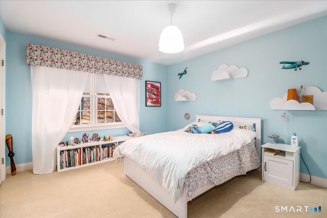 1 Mia Bella Drive, New Milford, CT 06776