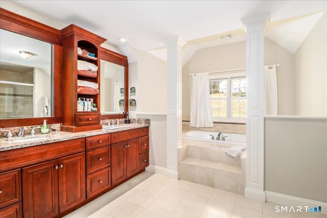 1 Mia Bella Drive, New Milford, CT 06776