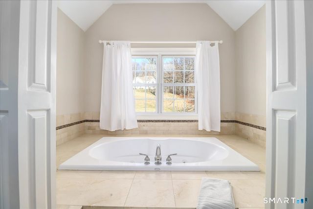 1 Mia Bella Drive, New Milford, CT 06776