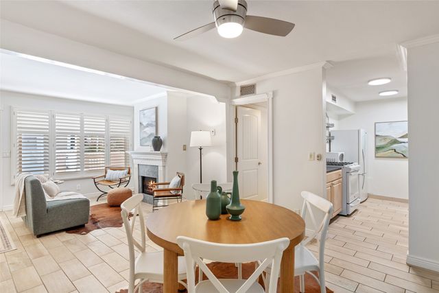 663 Bishops Lodge Road 50, Santa Fe, NM 87501