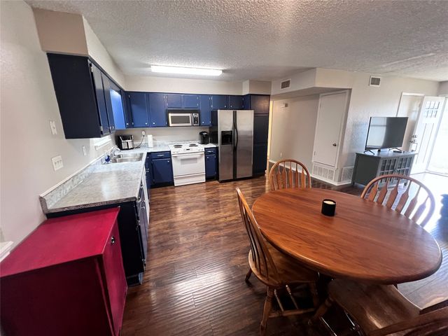 113 Candlestick Drive, Graham, TX 76450