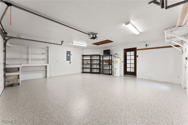 864 S Town And River DR, Fort Myers, FL 33919