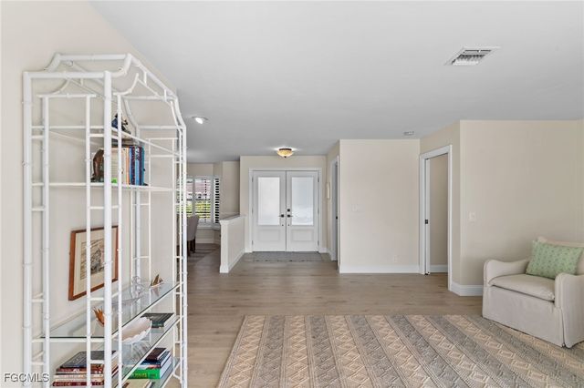 864 S Town And River DR, Fort Myers, FL 33919