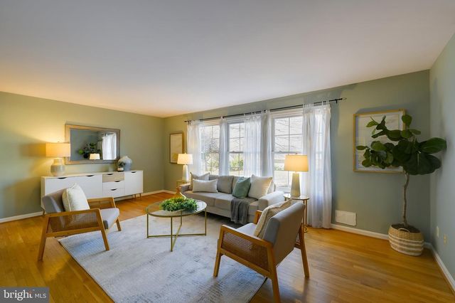 115 LAKESIDE DR, Greenbelt, MD 20770