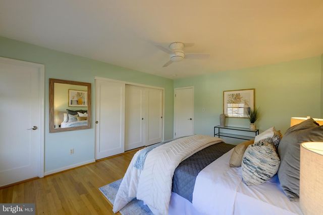 115 LAKESIDE DR, Greenbelt, MD 20770