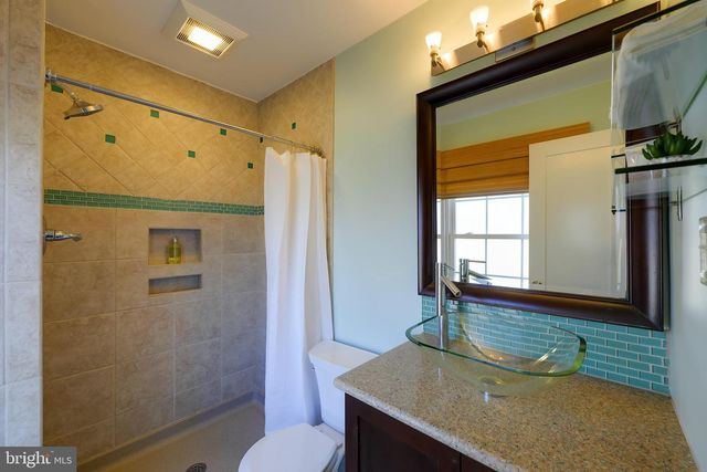 115 LAKESIDE DR, Greenbelt, MD 20770