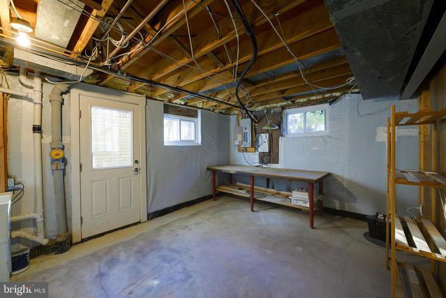 115 LAKESIDE DR, Greenbelt, MD 20770