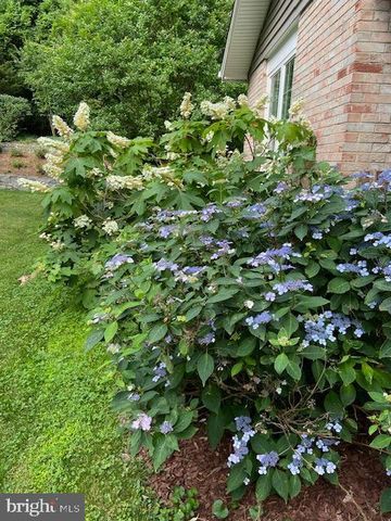 115 LAKESIDE DR, Greenbelt, MD 20770