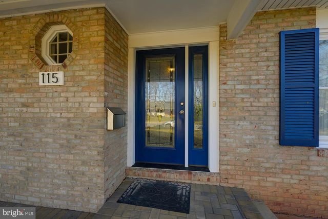 115 LAKESIDE DR, Greenbelt, MD 20770