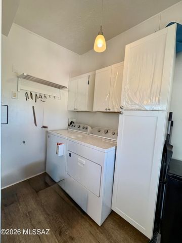 13770 E Fire Dancer Road, Vail, AZ 85641