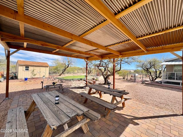 13770 E Fire Dancer Road, Vail, AZ 85641