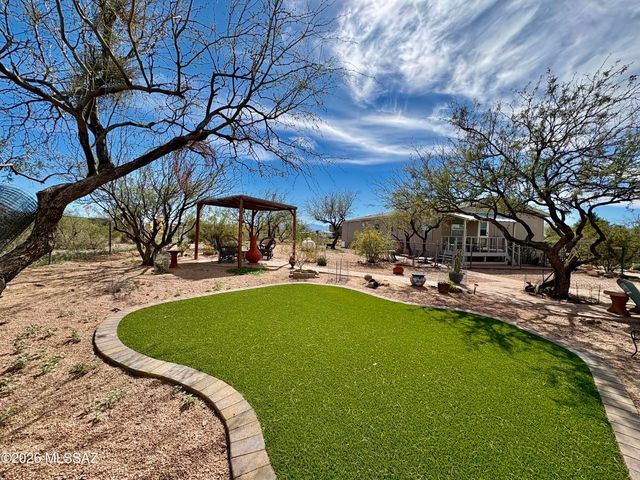 13770 E Fire Dancer Road, Vail, AZ 85641