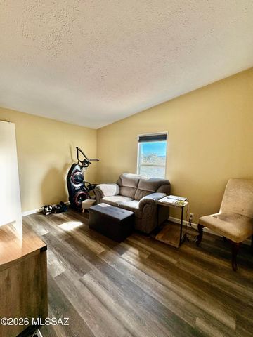 13770 E Fire Dancer Road, Vail, AZ 85641