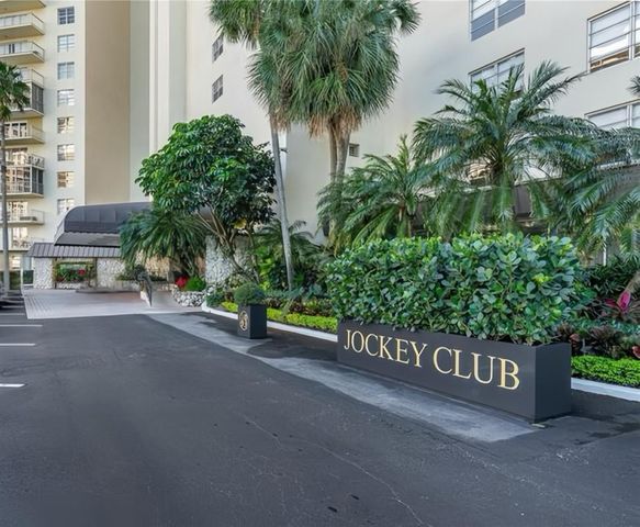 11111 Biscayne Boulevard 1901, Miami, FL 33181