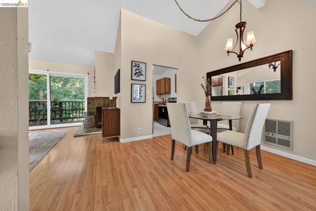 5400 Mountain Blvd 120, Oakland, CA 94619